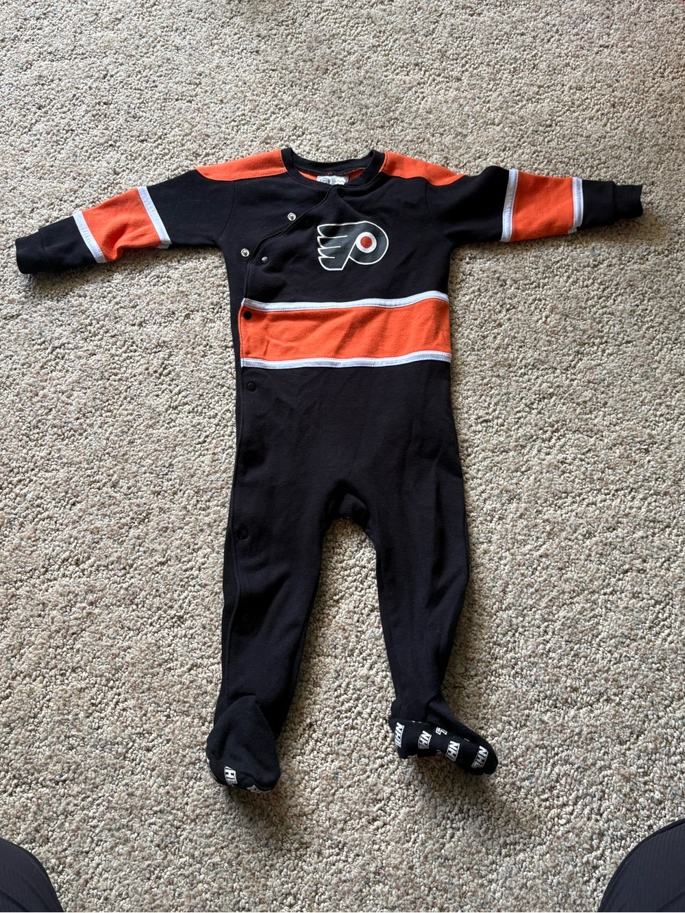 💥Buy 2 Get 1 Free💥 Philadelphia Flyers Toddler One-Piece Footed Pajamas